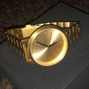 Gold NIXON WATCH StainlessSteel 15G Kensington